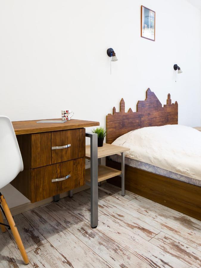 Lion King Krakivska Apartment ลวีฟ ภายนอก รูปภาพ