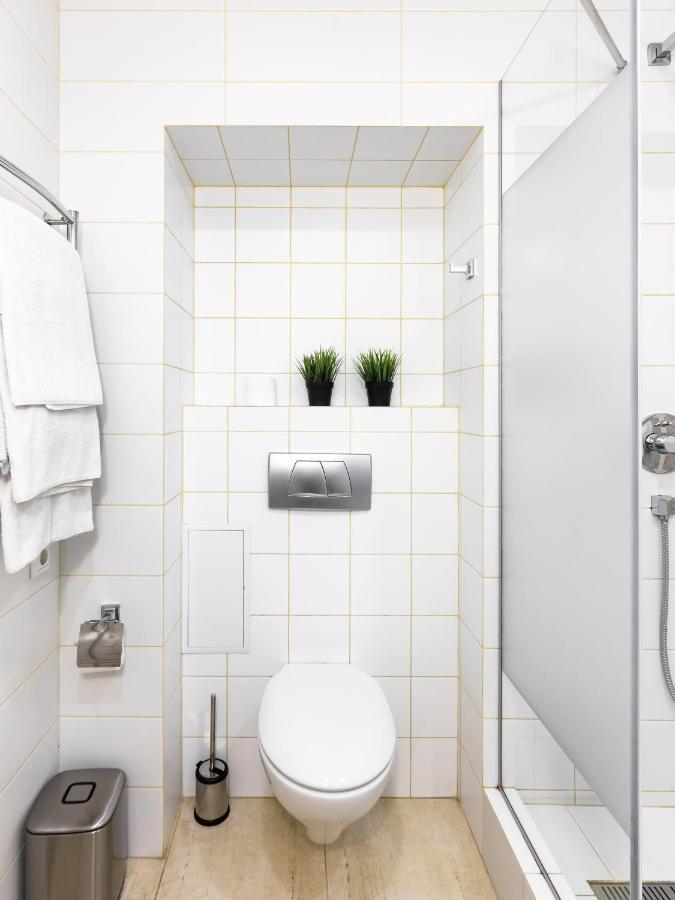 Lion King Krakivska Apartment ลวีฟ ภายนอก รูปภาพ