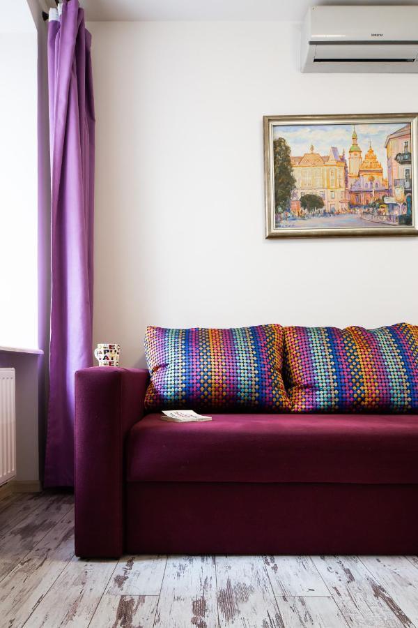 Lion King Krakivska Apartment ลวีฟ ภายนอก รูปภาพ