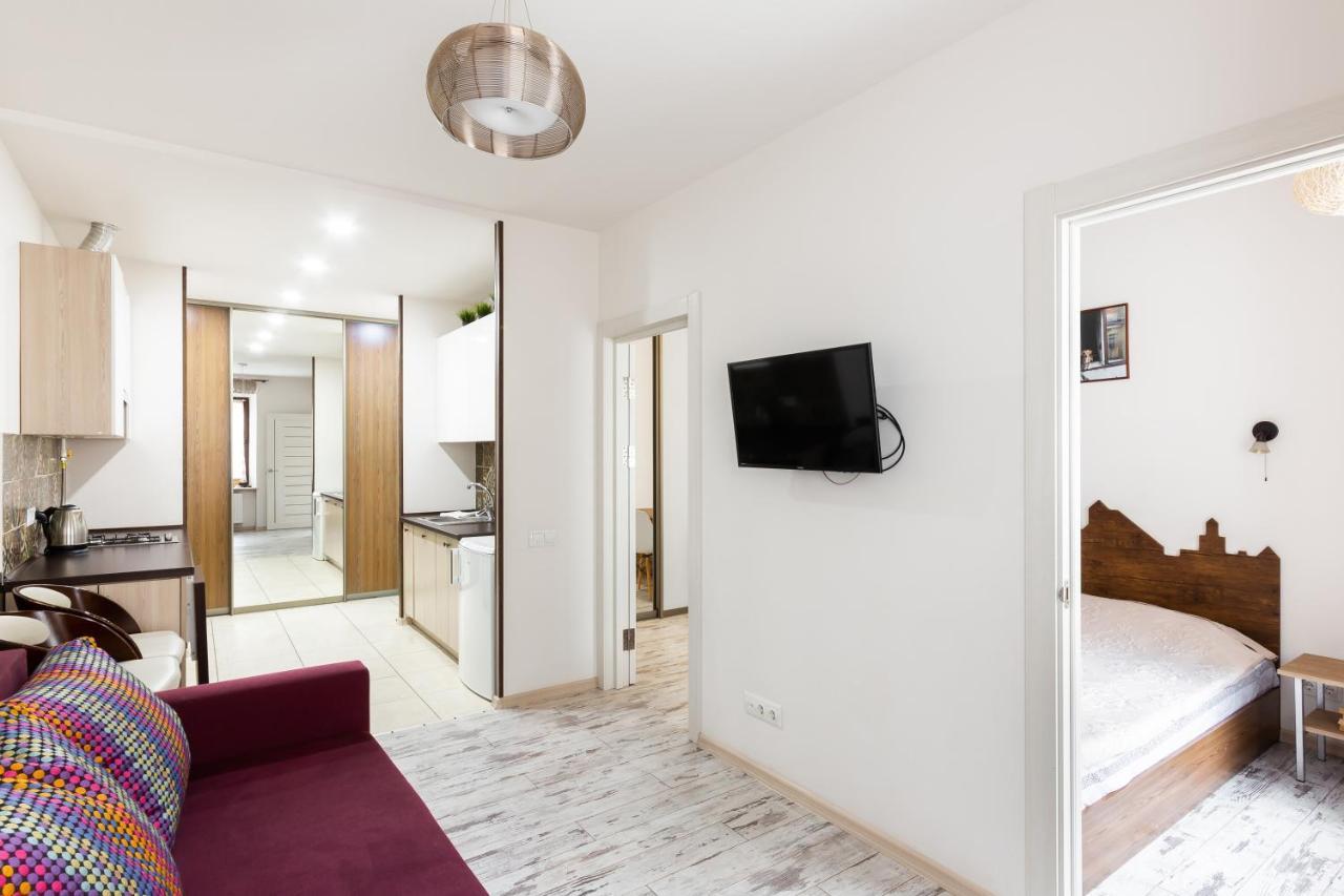 Lion King Krakivska Apartment ลวีฟ ภายนอก รูปภาพ